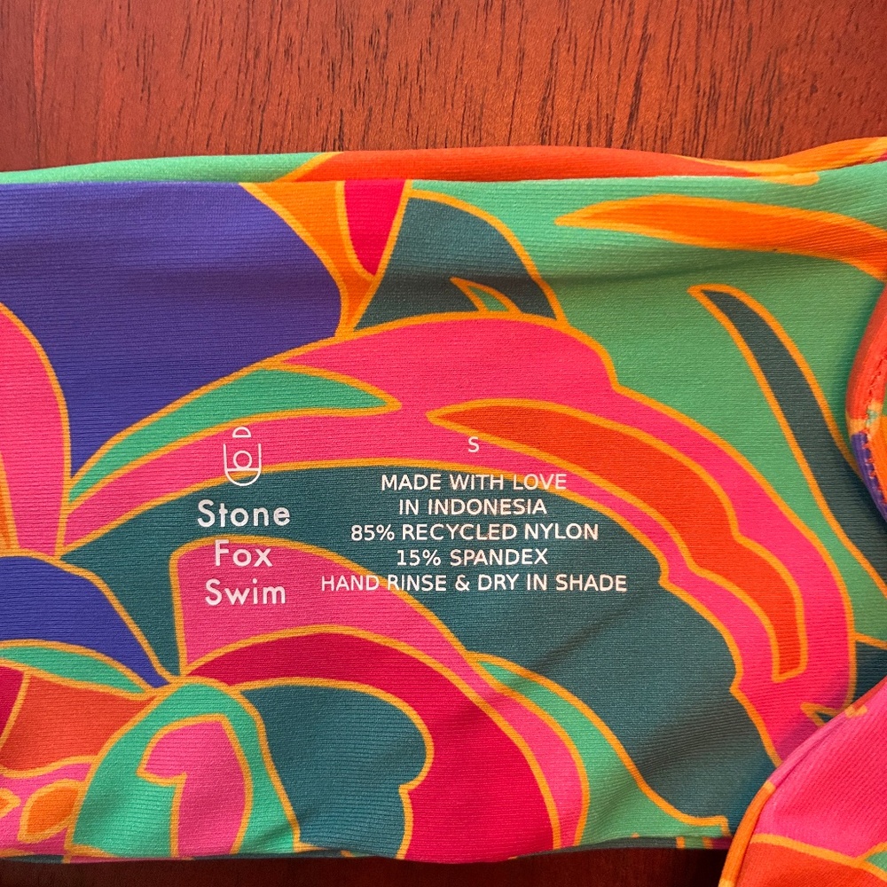 NWT Stone Fox Swim 2 piece set in Stained Glass print Bliss top & Simone bikini - Picture 13 of 16